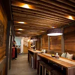 阿德勒酒店 3* Ziemetshausen