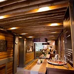 阿德勒酒店