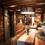 阿德勒酒店 3* Ziemetshausen