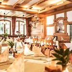 阿德勒酒店 酒店 3*