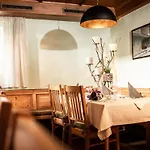 酒店 阿德勒酒店 Ziemetshausen