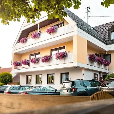 Adler Hotel